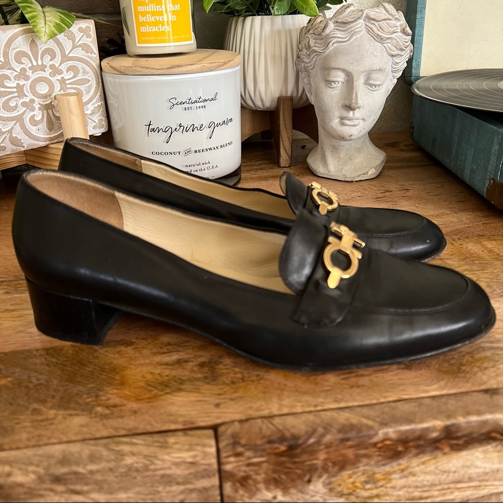 Salvatore Ferregamo Black Leather Loafers Size 8.5 C